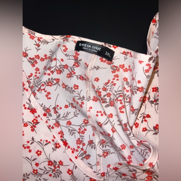 SHEIN Curve Light Pink V-Neck Cinched waist Floral Blouse Size 3XL NWOT - Picture 5 of 6
